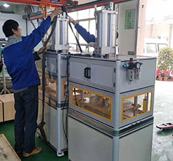 4臺氣液增壓機出貨啦，5噸高壓油壓出力型